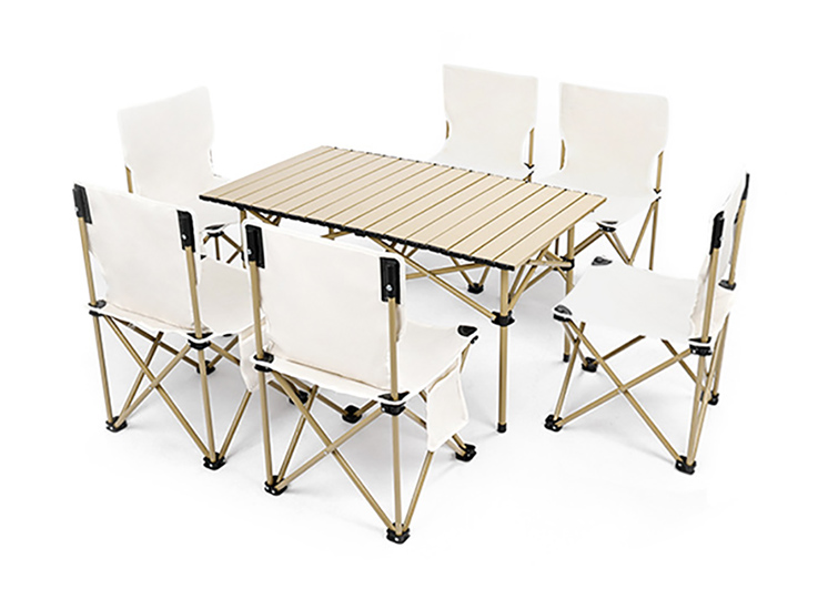 Foldable tables and chairs